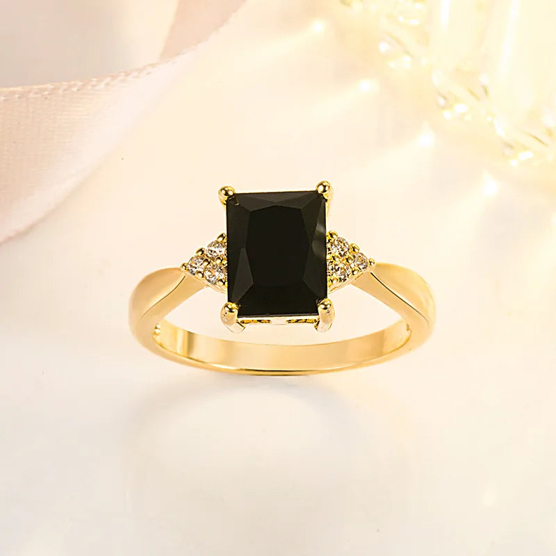 Anillo de Piedra Obsidiana Natural en Oro 14K
