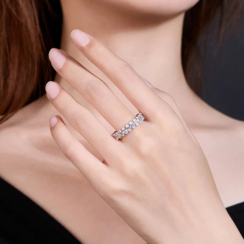 Anillo Aura Moissanite – Plata 925 Oval 0.3ct